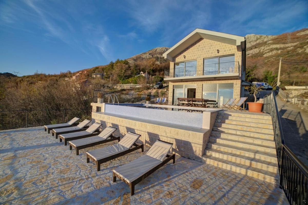 Villa Jelena With Private Pool - Lapcici Budva Kültér fotó