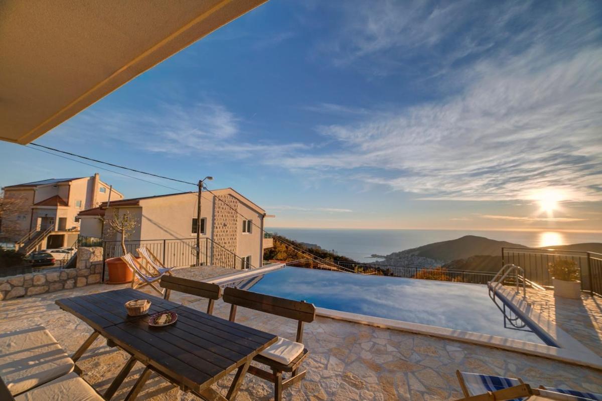 Villa Jelena With Private Pool - Lapcici Budva Kültér fotó
